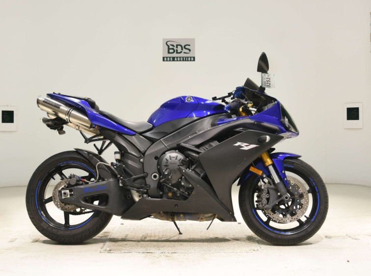 Мотоцикл Yamaha YZF-R1 з пробігом 55824 km