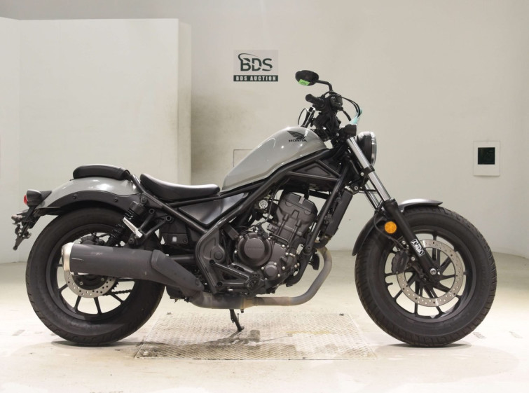 Мотоцикл Honda REBEL CMX250 з пробігом 27929 km