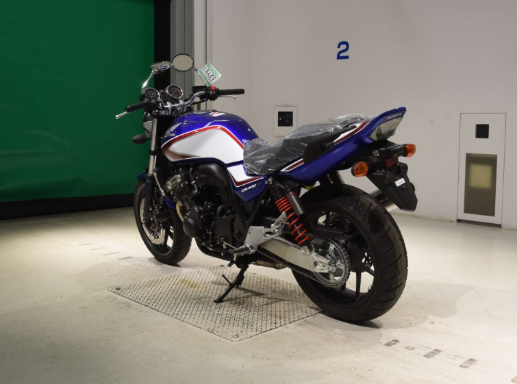 Мотоцикл Honda CB400SFV