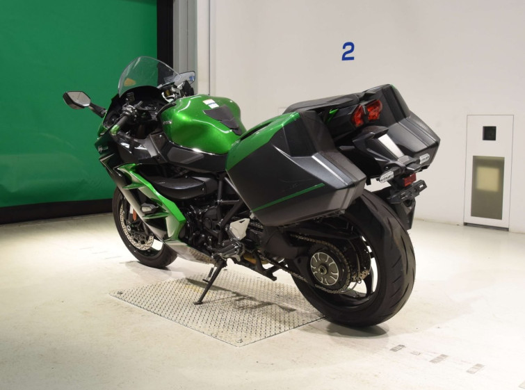 Мотоцикл Kawasaki NINJA H2 SX з пробігом 11963 km