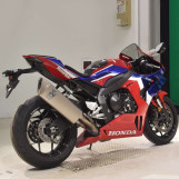 Мотоцикл Honda CBR1000RR с пробегом 7678 km