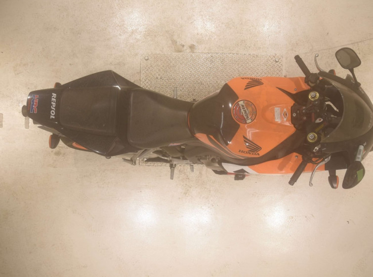 Мотоцикл Honda CBR1000RR с пробегом 25423 km