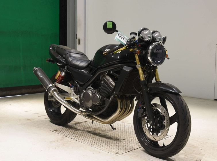 Мотоцикл Kawasaki BALIUS ZR250