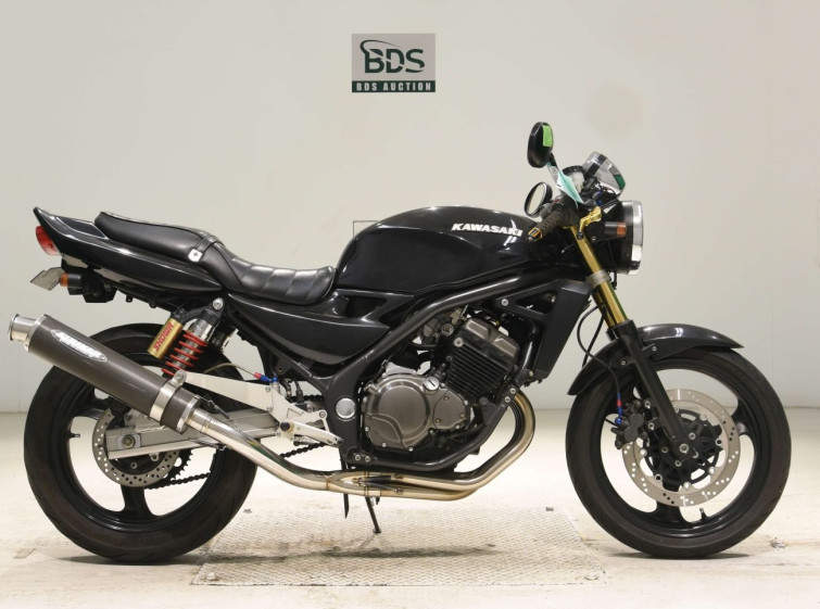 Мотоцикл Kawasaki BALIUS ZR250