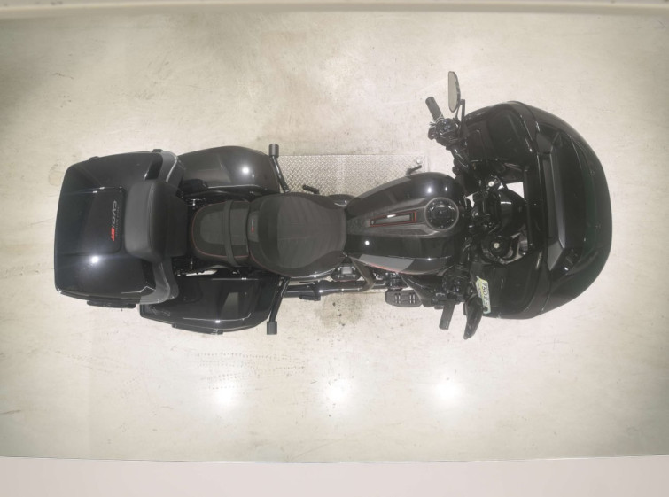 Мотоцикл HD FLTRXSTSE1980CVO з пробігом 837 km