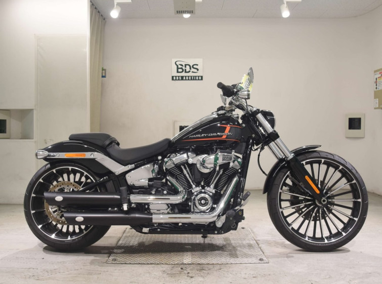 Мотоцикл HD FXBR1920 з пробігом 425 km