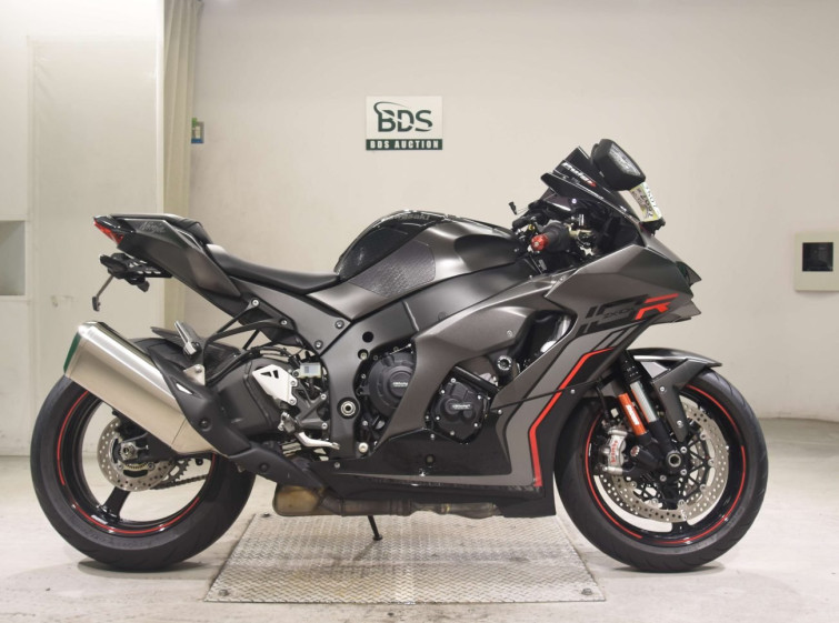 Мотоцикл Kawasaki NINJA ZX-10RA з пробігом 13347 km