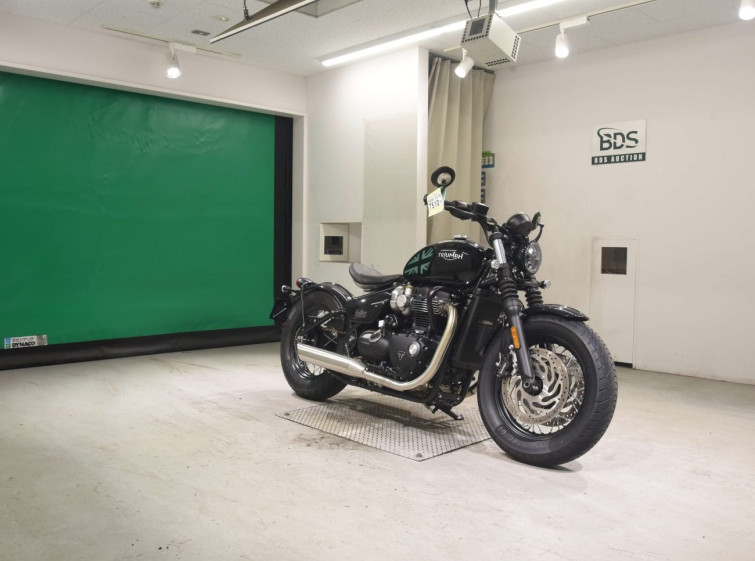 Мотоцикл Triumph BONNEVILLE BOBBER с пробегом 768 km