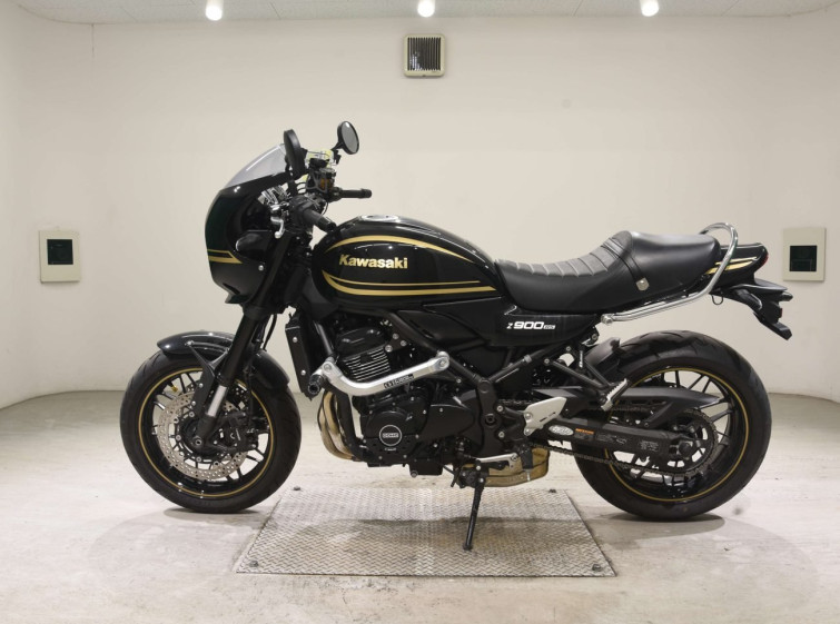 Мотоцикл Kawasaki Z900RS CAFE с пробегом 2117 km