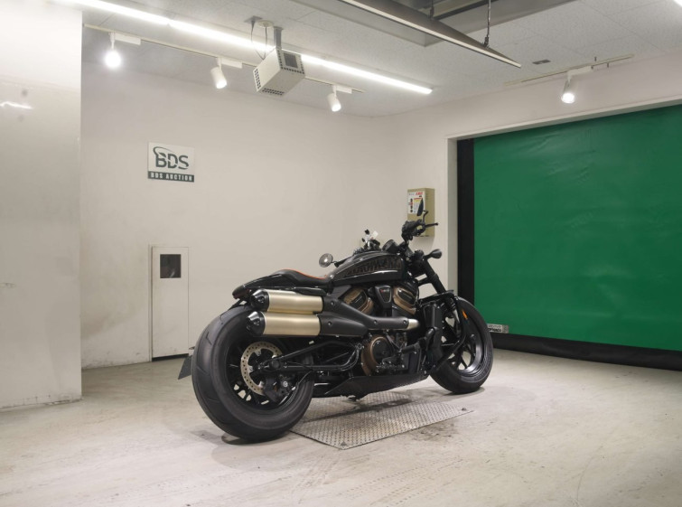 Мотоцикл HD RH1250S з пробігом 11727 km