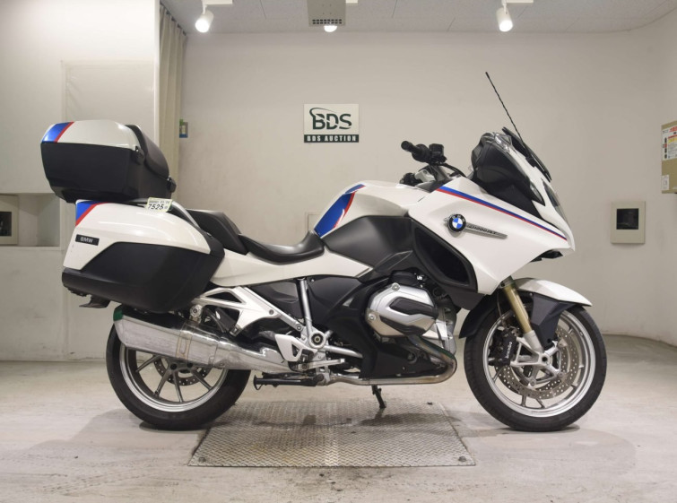 Мотоцикл BMW R1200RT з пробігом 9667 km