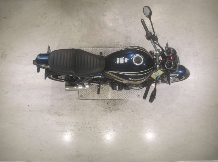 Мотоцикл Kawasaki Z900RS з пробігом 672 km