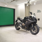 Мотоцикл Honda CBR650R з пробігом 14562 km