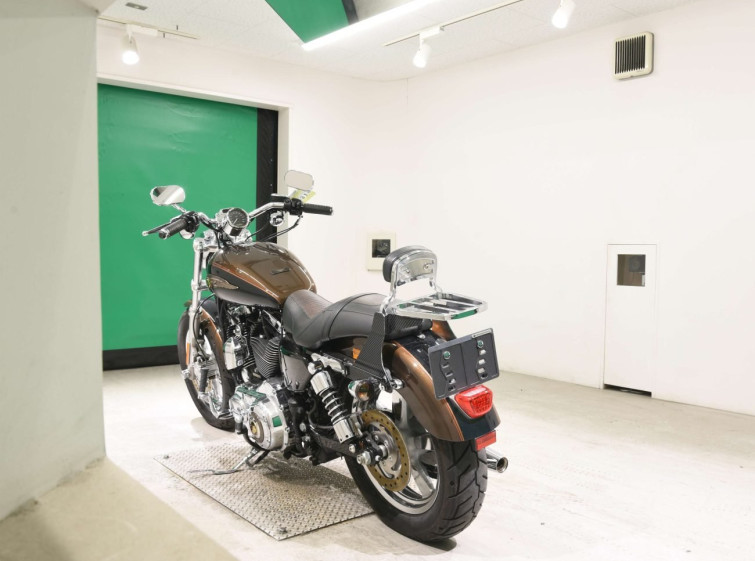 Мотоцикл HD SPORTSTER CUSTOM XL1200C з пробігом 15215 km