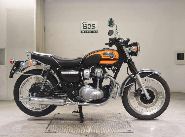 Мотоцикл Kawasaki W800 с пробегом 7497 km