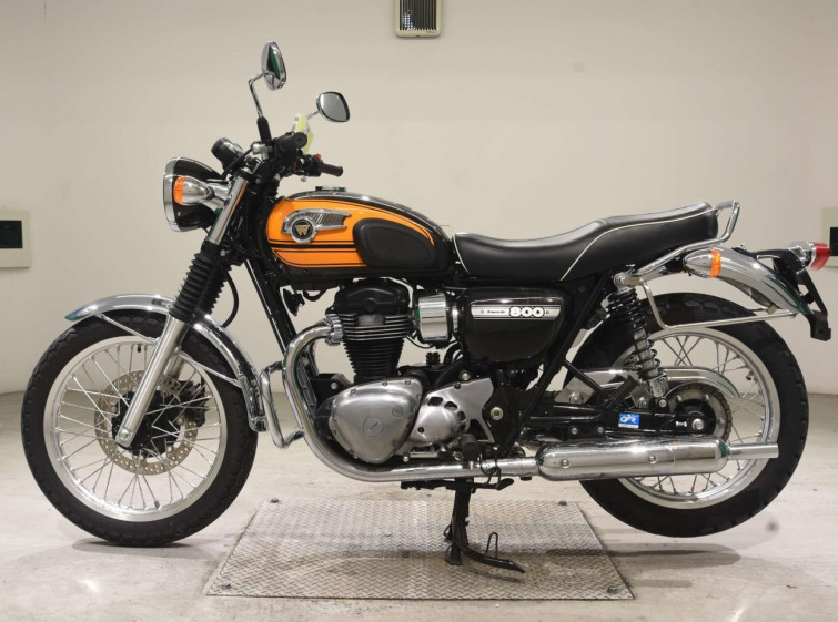 Мотоцикл Kawasaki W800 с пробегом 7497 km