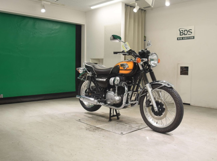 Мотоцикл Kawasaki W800 с пробегом 7497 km