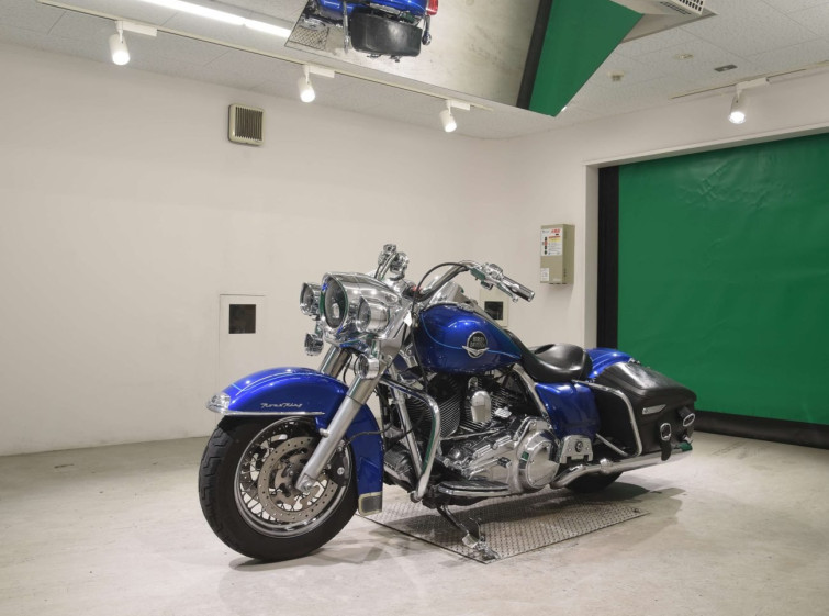 Мотоцикл HD ROAD KING FLHRC1580 з пробігом 22530 km
