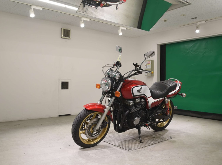 Мотоцикл Honda CB750SF с пробегом 26521 km