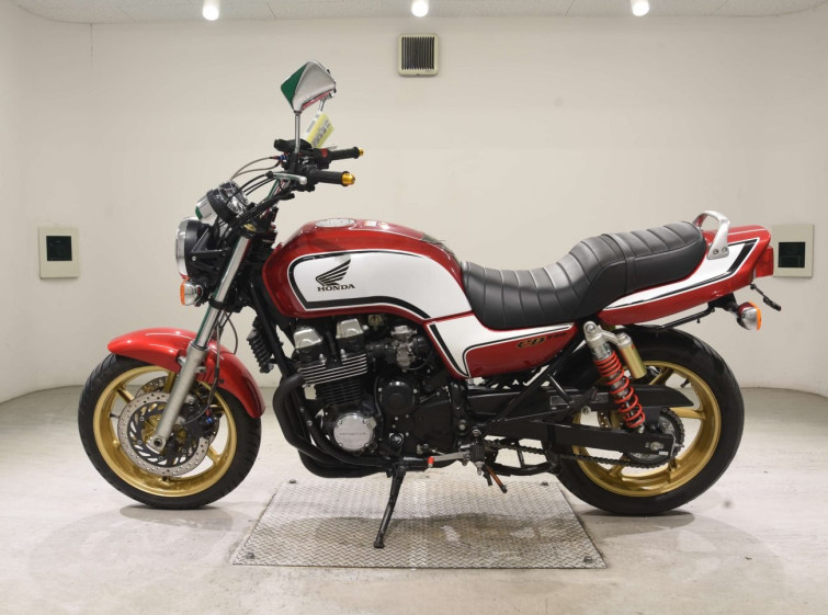 Мотоцикл Honda CB750SF с пробегом 26521 km