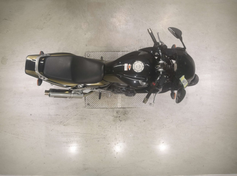 Мотоцикл Honda CB400SFV BOLDOR