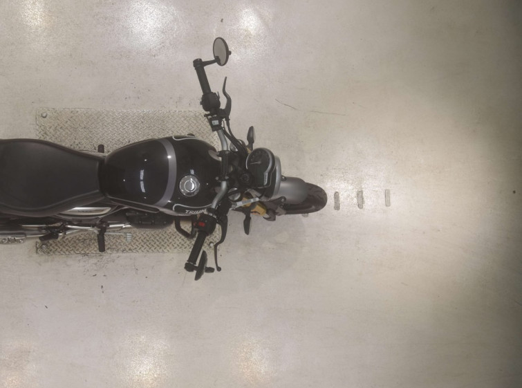 Мотоцикл Triumph speed 400 с пробегом 3632 km