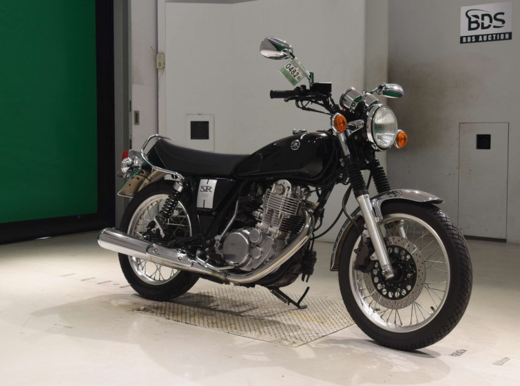 Мотоцикл Yamaha SR400 з пробігом 11181 km