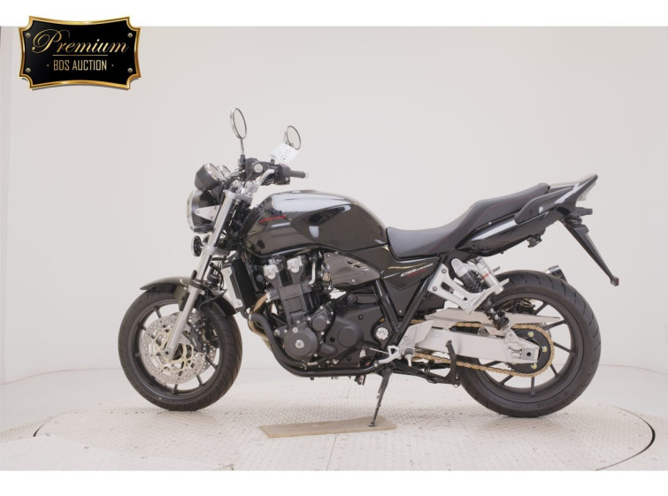 Мотоцикл Honda CB1300SF з пробігом 43 km