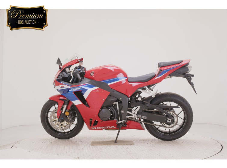 Мотоцикл Honda CBR600RR з пробігом 4486 km