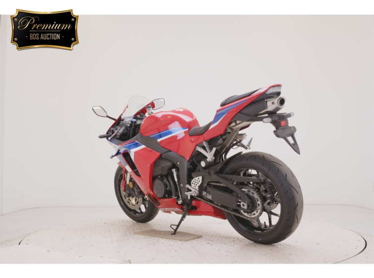 Мотоцикл Honda CBR600RR з пробігом 4486 km