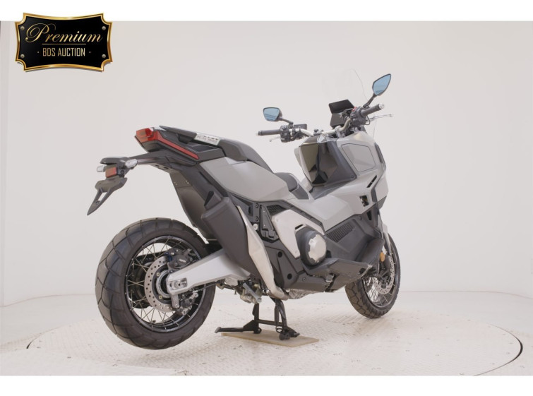 Мотоцикл Honda X-ADV750-2 с пробегом 6370 km