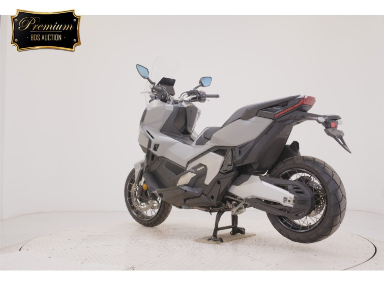 Мотоцикл Honda X-ADV750-2 с пробегом 6370 km
