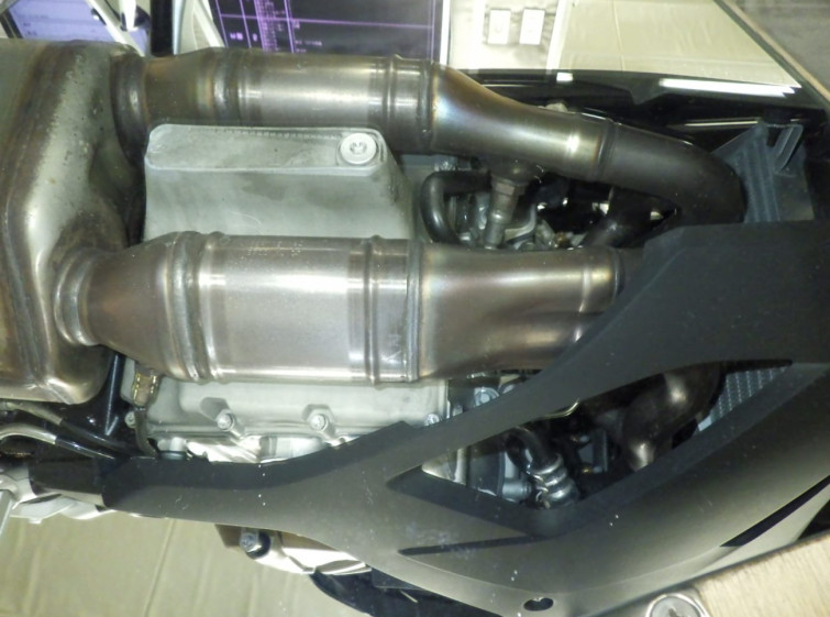 Мотоцикл BMW S1000RR з пробігом 2485 km