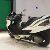 Мотоцикл Suzuki SKYWAVE 400S