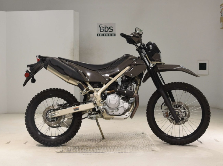 Мотоцикл Kawasaki KLX230 SHERPA з пробігом 979 km