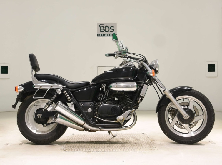 Мотоцикл Honda MAGNA250 с пробегом 17890 km