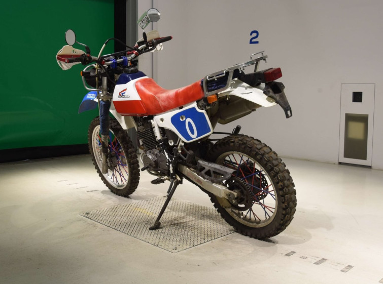 Мотоцикл Honda XLR250R BAJA з пробігом 33329 km