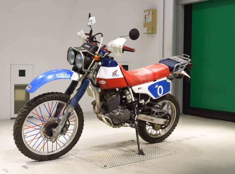 Мотоцикл Honda XLR250R BAJA з пробігом 33329 km