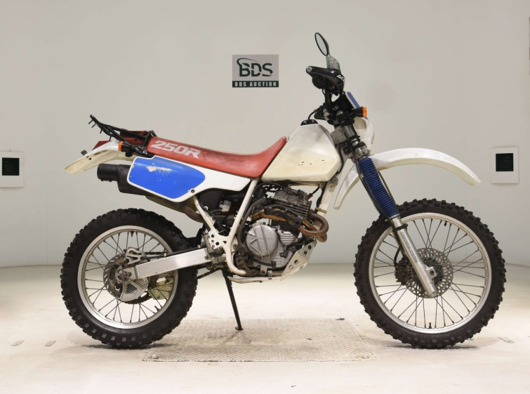 Мотоцикл Honda XR250 з пробігом 18114 km