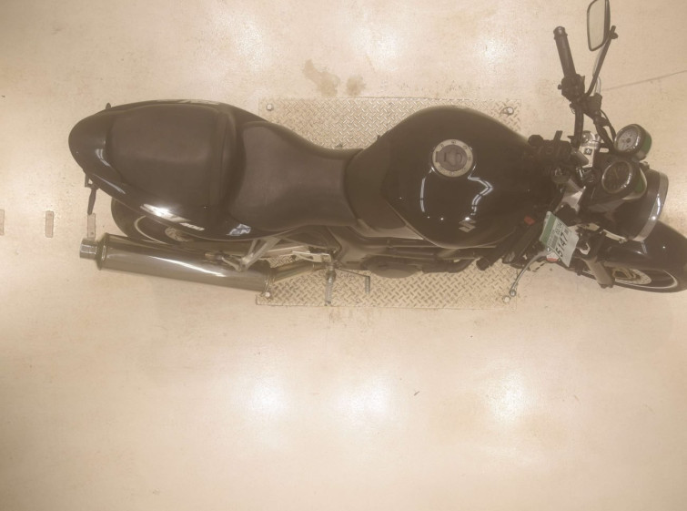 Мотоцикл Suzuki SV400 с пробегом 72919 km