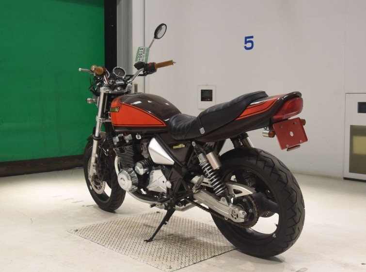 Мотоцикл Kawasaki ZEPHYR400 с пробегом 14852 km