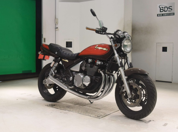 Мотоцикл Kawasaki ZEPHYR400 с пробегом 14852 km