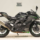 Мотоцикл Kawasaki ZX-4R SE с пробегом 10613 km