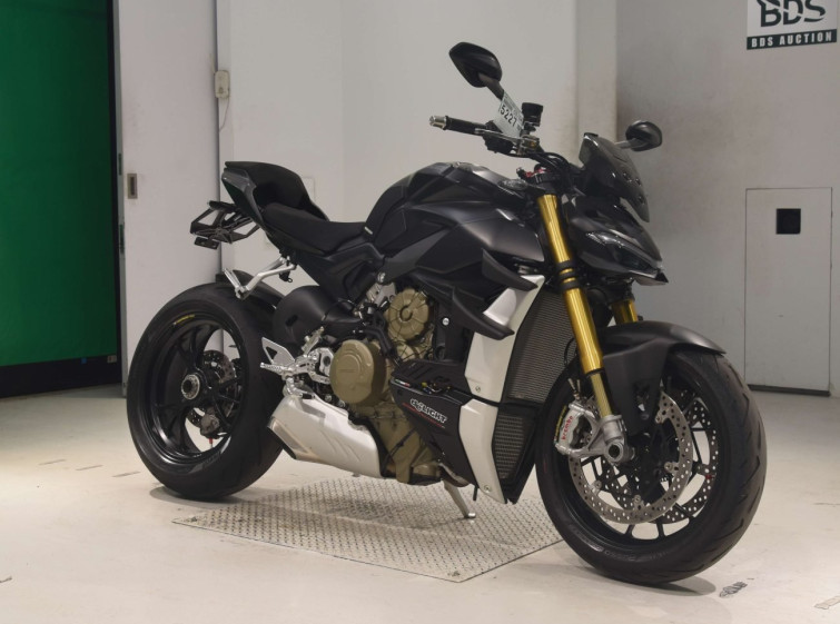 Мотоцикл Ducati STREET FIGHTER V4S з пробігом 7348 km