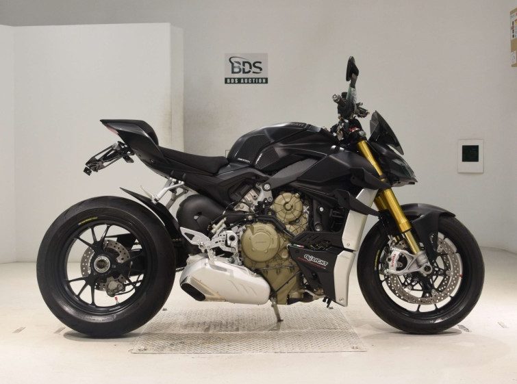 Мотоцикл Ducati STREET FIGHTER V4S з пробігом 7348 km