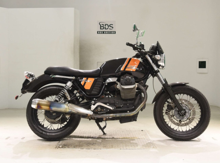 Мотоцикл Moto Guzzi V7 SPECIAL