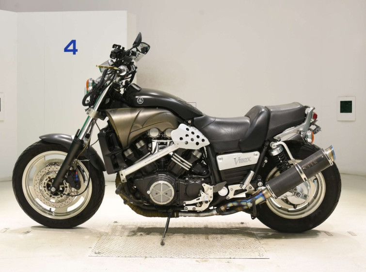 Мотоцикл Yamaha V-MAX1200 з пробігом 38959 km