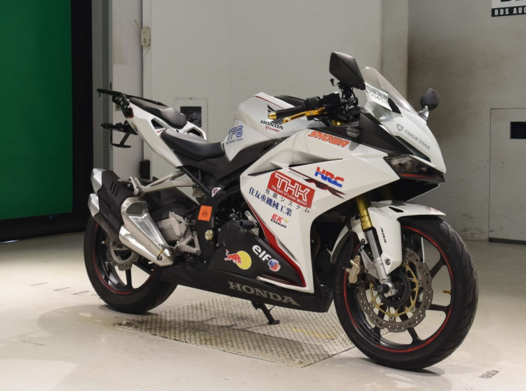 Мотоцикл Honda CBR250RRA з пробігом 17941 km