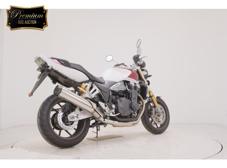 Мотоцикл Honda CB1300SF с пробегом 4333 km