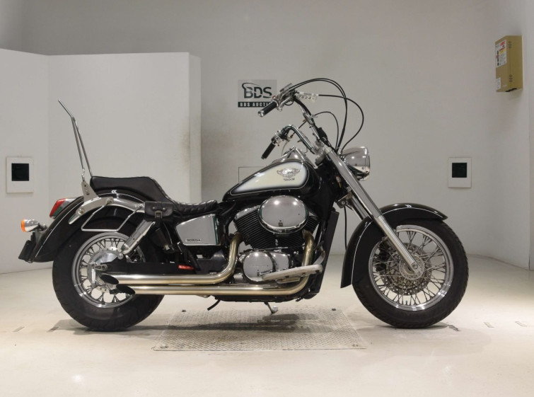 Мотоцикл Honda SHADOW400 с пробегом 2398 km